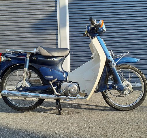 スーパーカブ 中古車 カスタムベース車 多数在庫あります Motobluez Com